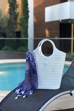 8409 Сумка пластикова 25 л,  біла 8409 Сумка пластикова 25 л,  біла